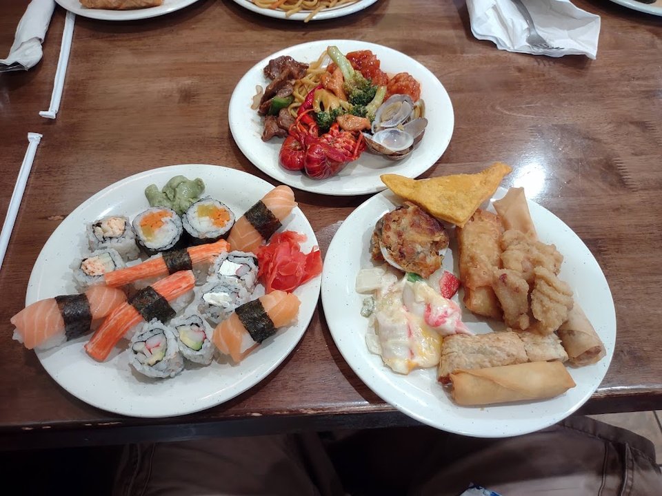 Buffet with Sushi